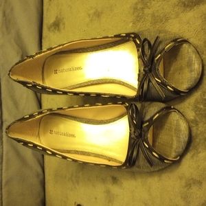 Naturalizer black and gray heels